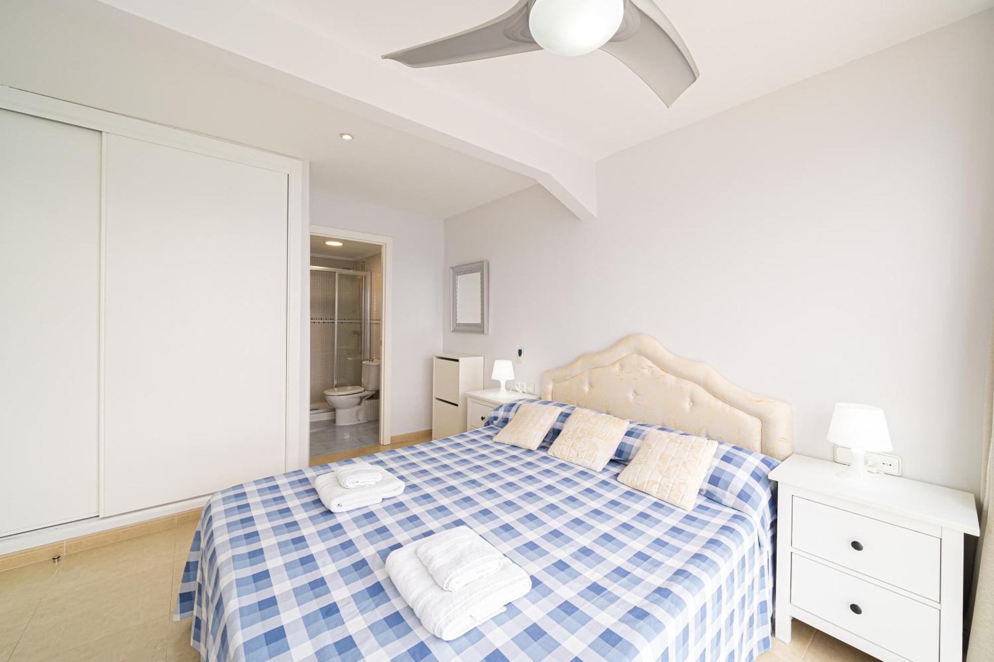 Apartamento Avenida Madrid Benidorm Luaran gambar