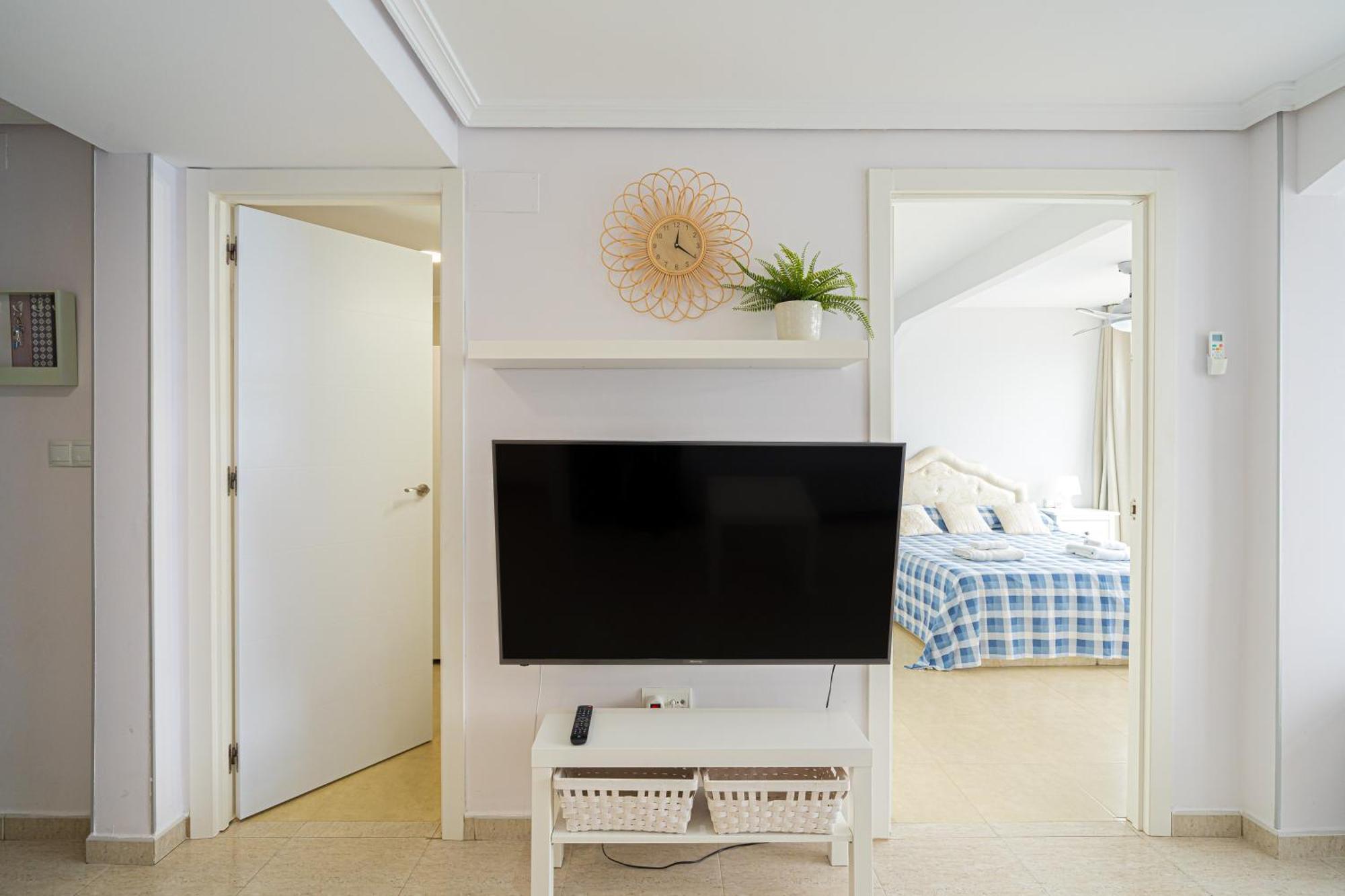 Apartamento Avenida Madrid Benidorm Luaran gambar