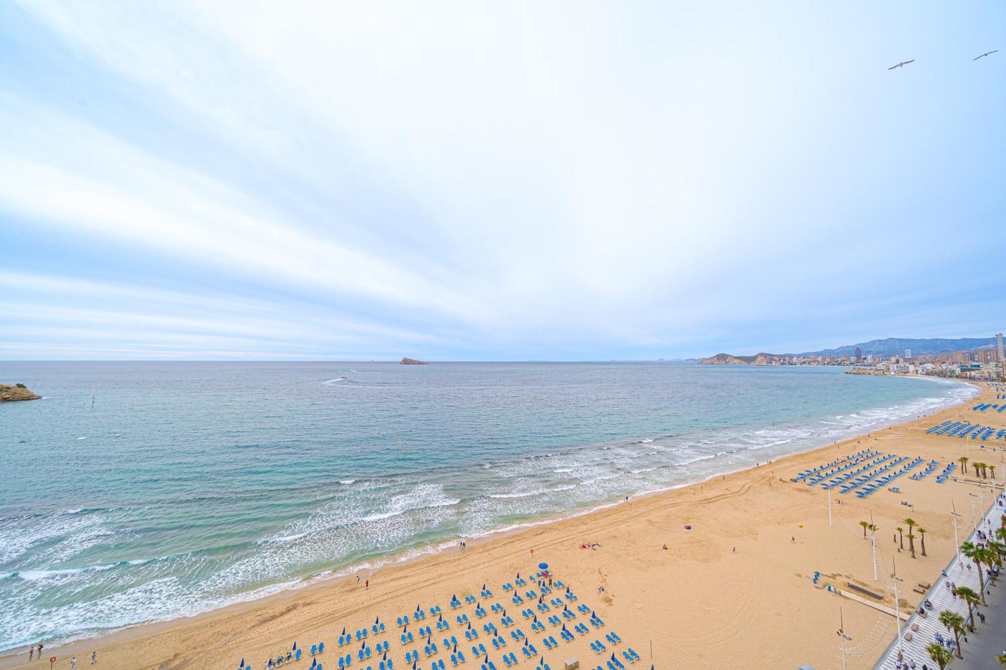 Apartamento Avenida Madrid Benidorm Luaran gambar